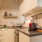 Umbrian Concierge - La Corte Del Grillo 3*