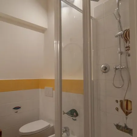 Umbrian Concierge - La Corte Del Grillo 3*