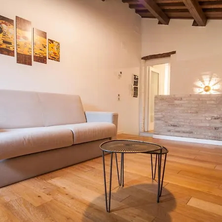 Umbrian Concierge - La Corte Del Grillo Pensión 3*