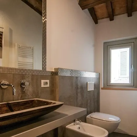 Pensionat Umbrian Concierge - La Corte Del Grillo 3*