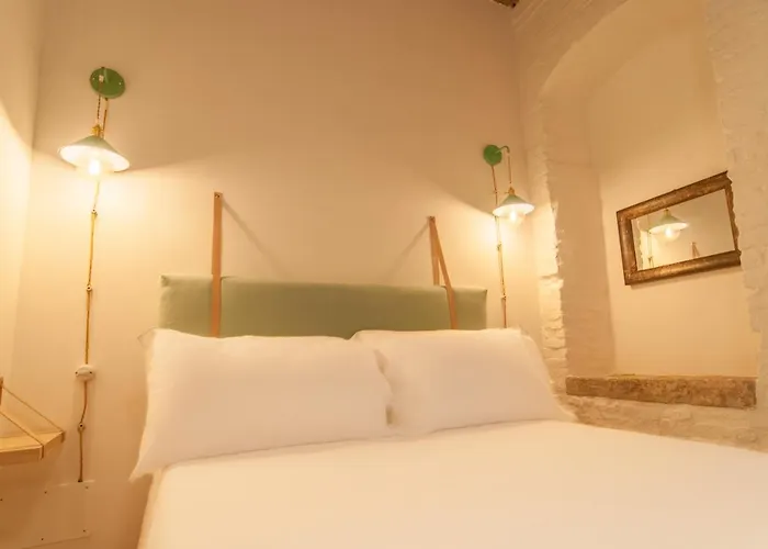 Umbrian Concierge - La Corte Del Grillo 3*