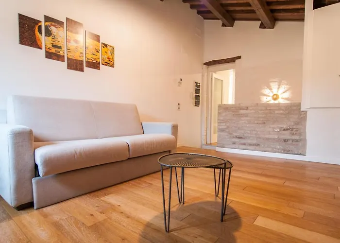 Umbrian Concierge - La Corte Del Grillo Maison d'hôtes 3*