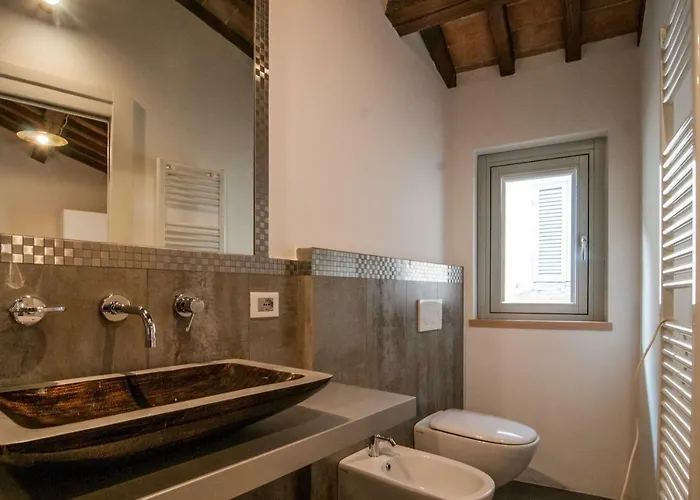 Maison d'hôtes Umbrian Concierge - La Corte Del Grillo 3*